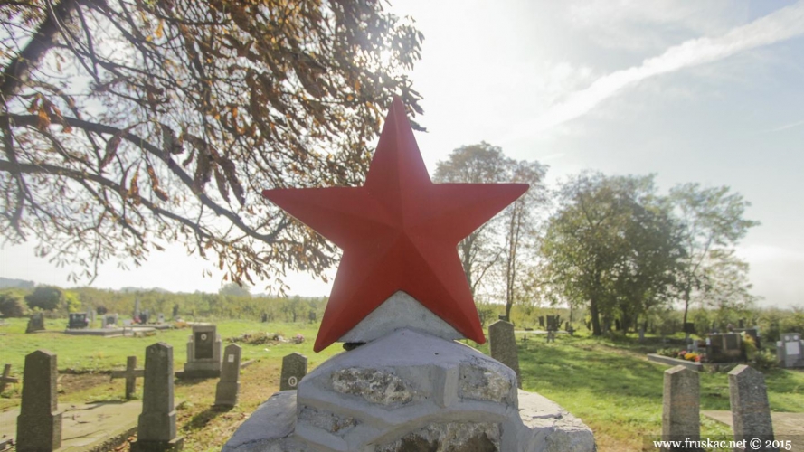 Monuments - Russian Hero Memorial Grave